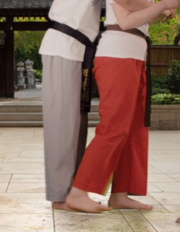 escape-a-grab-from-behind-with-a-foot-stomp